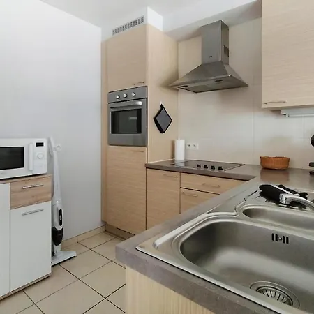 Stunning In With Wifi And 2 Bedrooms * Ostende