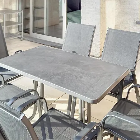 Stunning In With Wifi And 2 Bedrooms Apartman